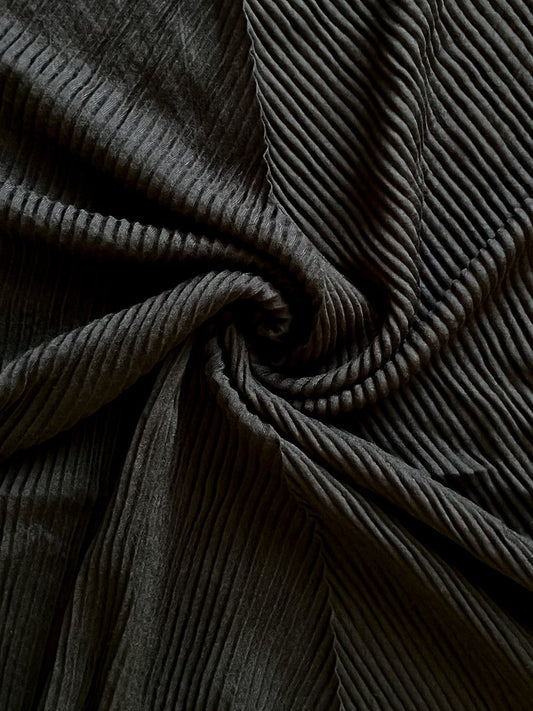 Crinkle Lawn Black